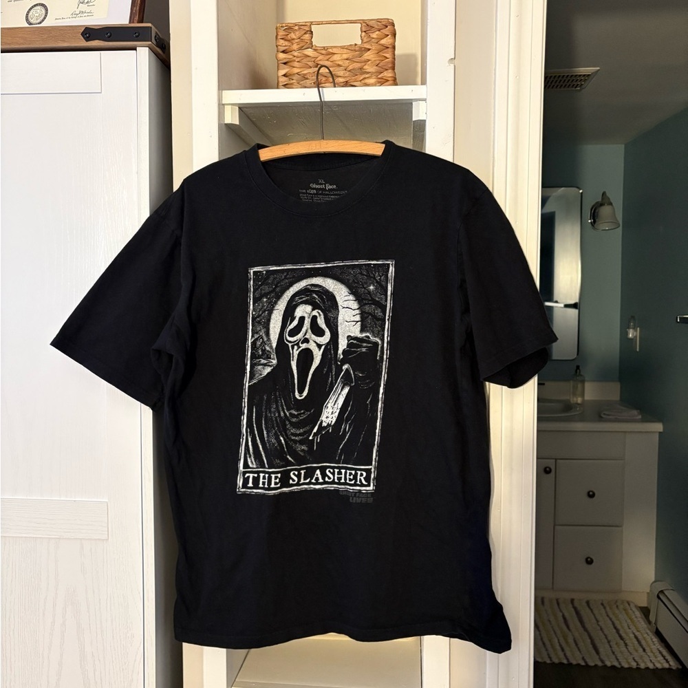 Black Graphic Tee - The Slasher